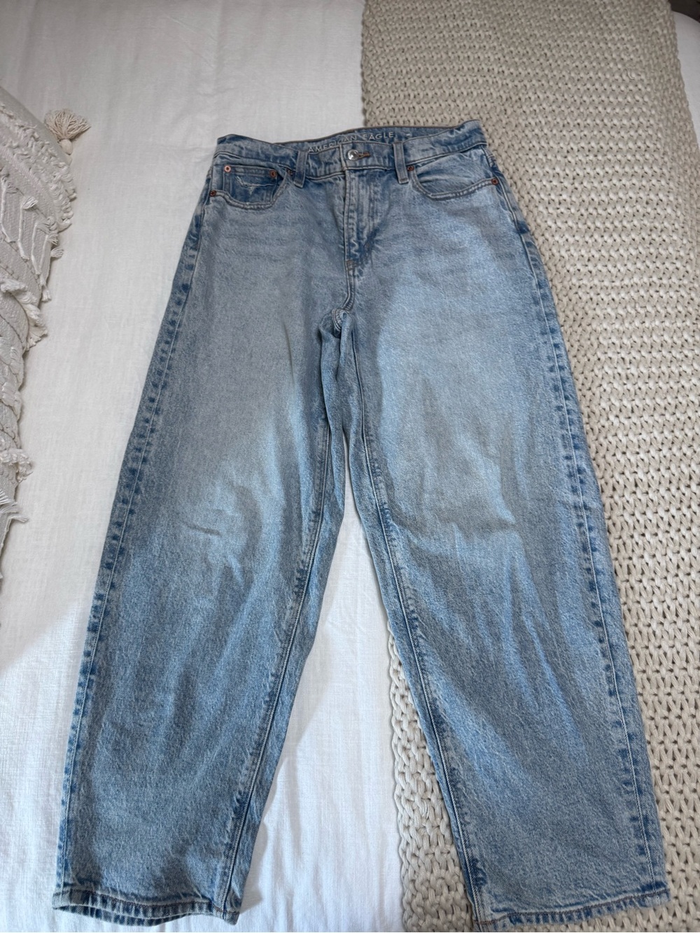Light Blue High-Rise Relaxed Women’s Jeans